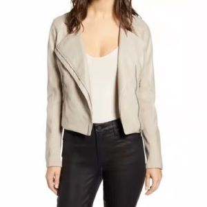 BLANKNYC
Faux Leather jacket
MInternational
Very good condition
Beige, Leather